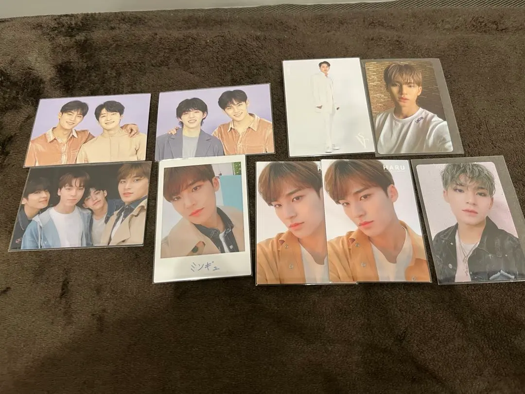 Thumbnail of SEVENTEEN Mingyu trading card