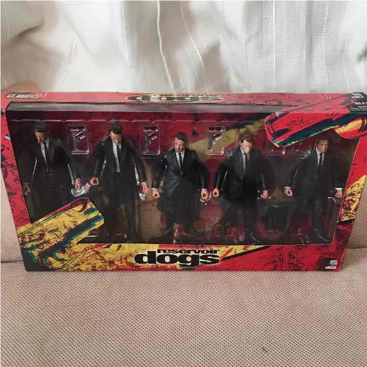 新品 レア NECA レザボア・ドッグス フィギュア BOX 新品 レア NECA レザボア・ドッグス フィギュア BOX - メルカリ