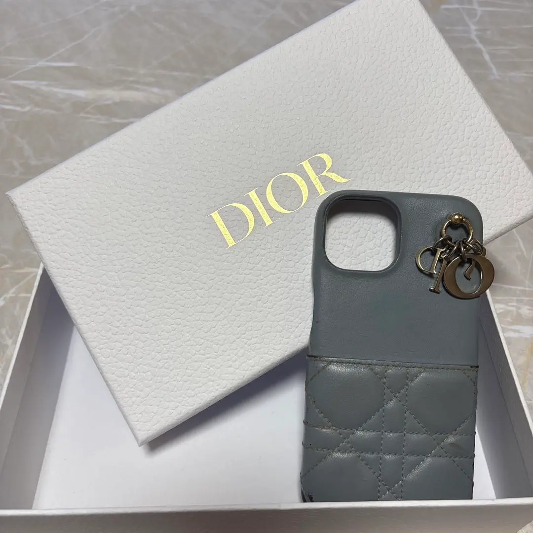 ♡ Dior iPhone13 / 14 ケース ホワイト ♡ 並行輸入品 ♡ DIOR | スマートフォンケース＆アクセサリー | ディオール公式