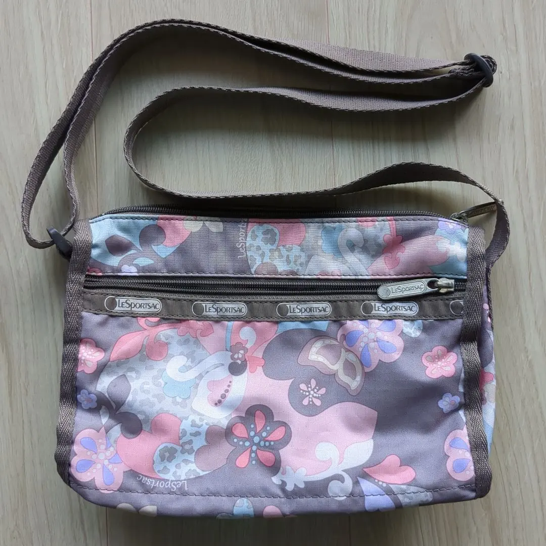 Thumbnail of LeSportsac shoulder bag