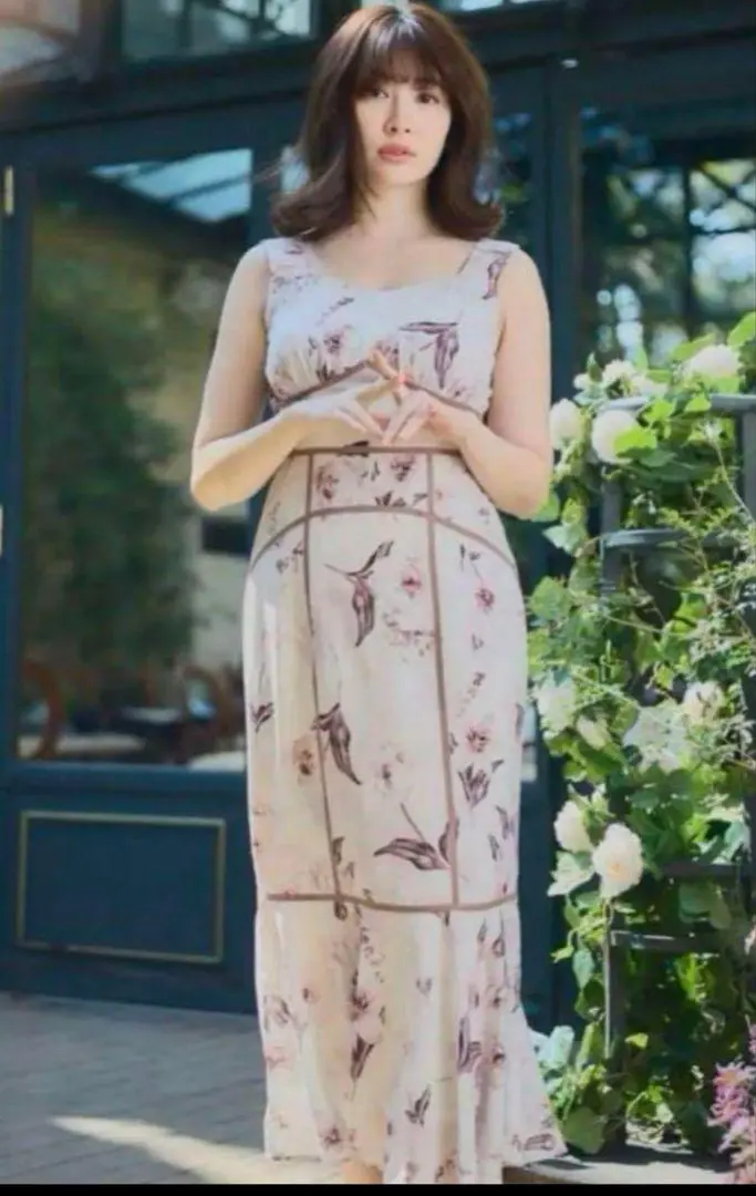 【タグ付】Herlipto Endless Romance Long Dress herlipto Endless Romance Long Dress