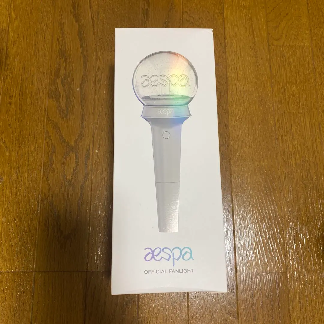 【新品未使用】 aespa ペンライト 公式 応援棒 2本セット aespaエスパ ペンライト 2本セット - メルカリ