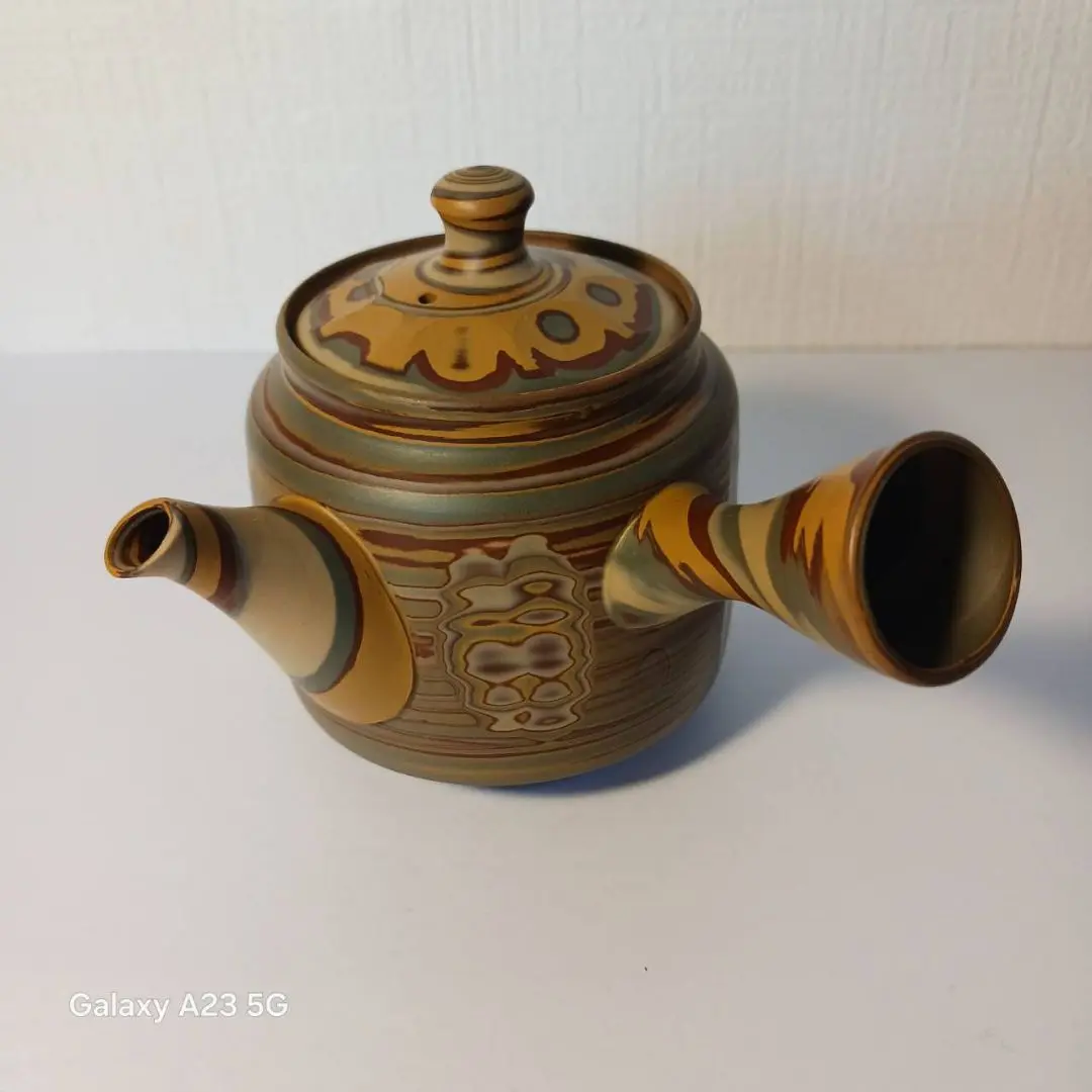 茶道具　常滑焼　水上暁山　文字彫茶碗　合わせ箱　骨董品、美術品 水上暁山 常滑焼 文字彫の茶碗 時代物 合わせ箱|サムライ