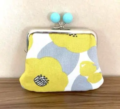 Thumbnail of Floral Patterned Coin Purse 2