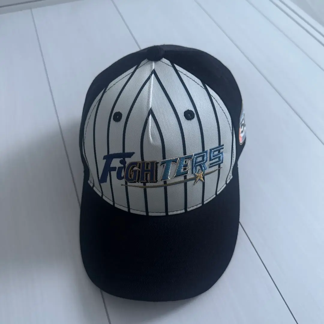 FIGHTERS 50周年記念 ユニフォームとキャップセット 2025年最新】ファイターズ キャップ 50周年の人気アイテム