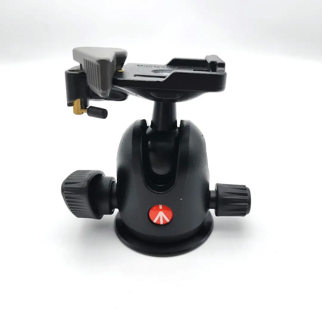 Manfrotto - マンフロット 496RC2 自由雲台 コンパクトボール雲台 カメラアクセサリー Amazon | Manfrotto 自由雲台 MH496 センターボール雲台Q6付き