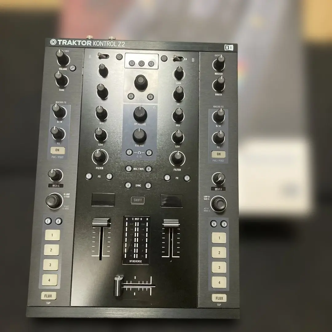 DJ機材 2 x Denon SC3900 + TRAKTOR Z2, F1, X1