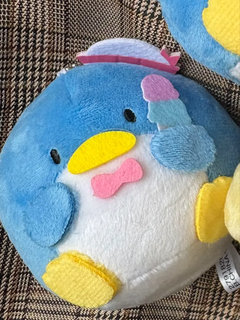 Thumbnail of Sanrio: Ate too much... Tuxedo Sam Gashapon