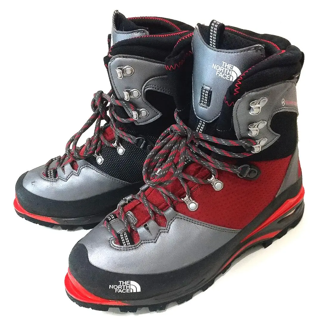 THE NORTH FACE (VERT S6K EXTREME) ジャンク扱い新品同様！！　ノースフェイス　冬山登山靴　雪山登山靴　アルパインブーツ　冬山　雪山 エベレストなど極寒冷地の高所登山などに対応した3種類のマウン