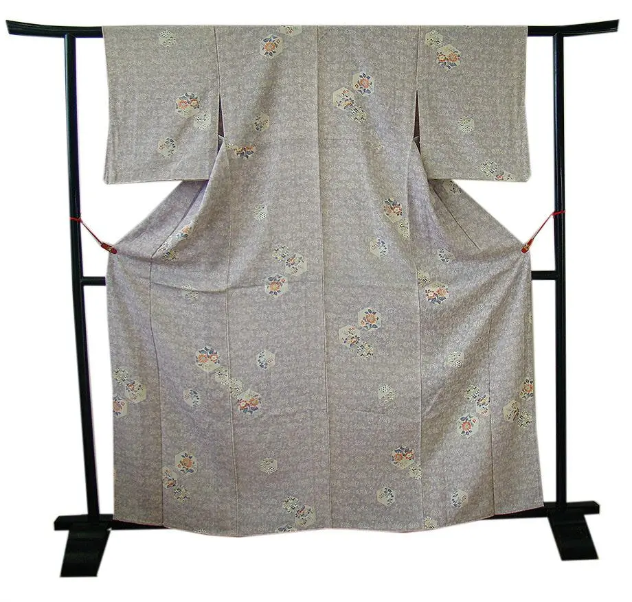 Thumbnail of Excellent Condition, S Size, Unlined Summer Kimono, Perfect for Tea Ceremony, Crepe Fabric, Komon (Silk), Unused ＜KK955＞