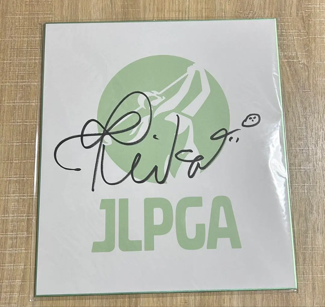 都玲華　女子プロゴルフ　JLPGA 直筆サインボール　ニチレイレディース 都玲華 女子プロゴルフ JLPGA 直筆サインボール ニチレイ