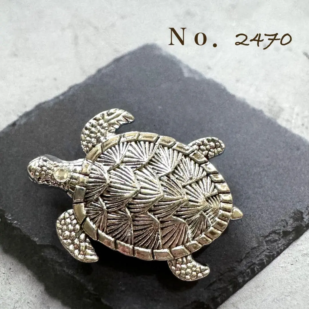 【希少】スワロフスキー　Coporito ブローチ　ウミガメ　廃盤品 希少】スワロフスキー Coporito ブローチ ウミガメ 廃盤