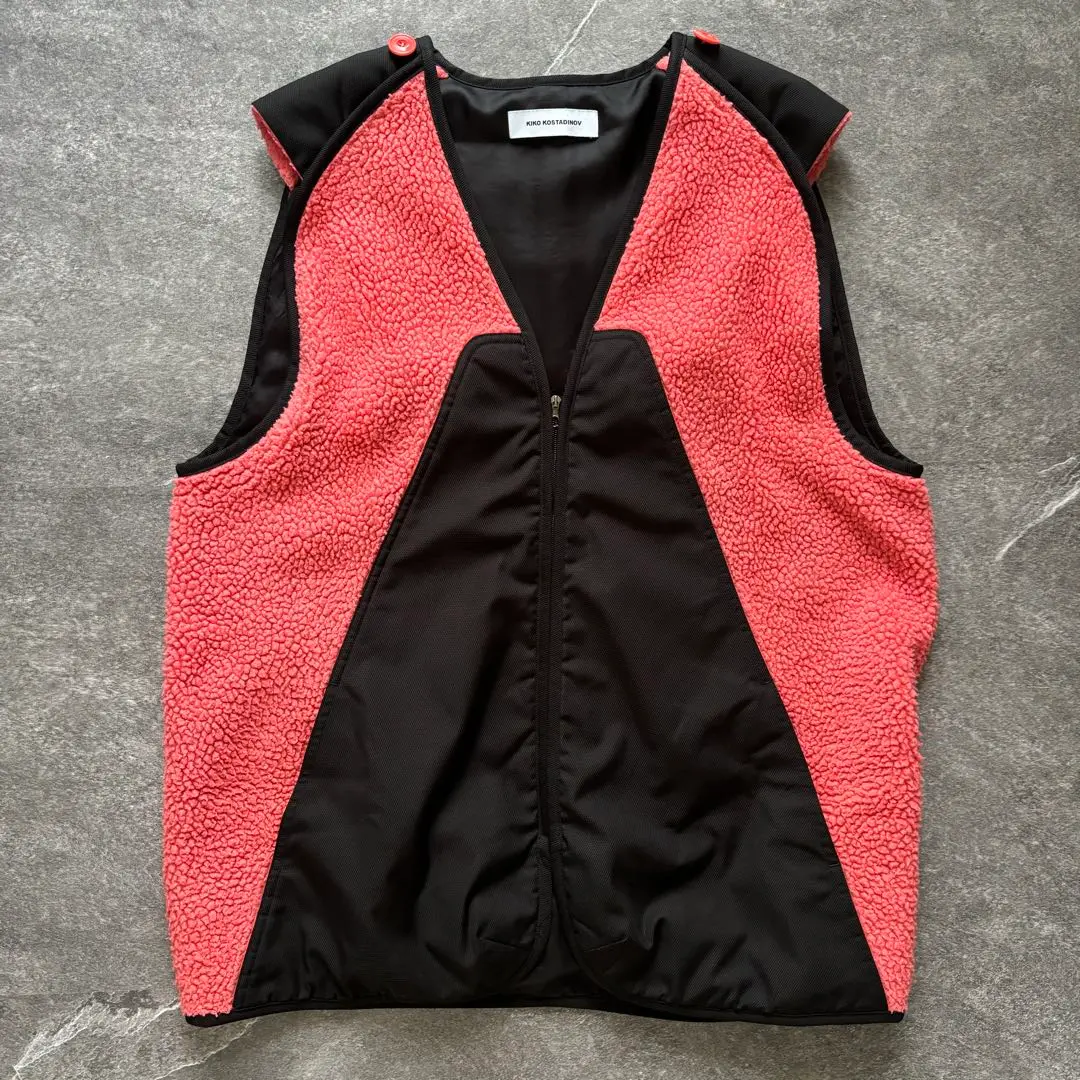KIKO KOSTADINOV merli vest サイズ46 Kiko Kostadinov Merli Twinset Vest Black – Très Bien
