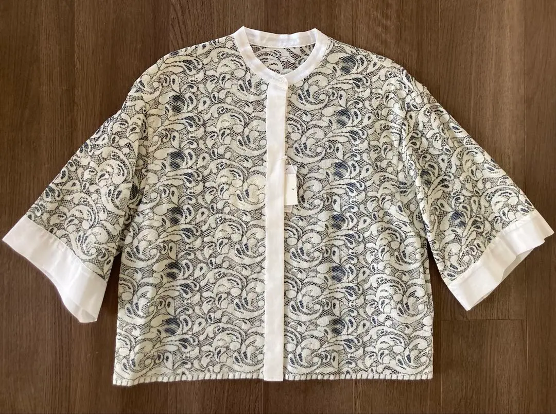 トゥモローランドコレクション レースハーフスリーブブラウス