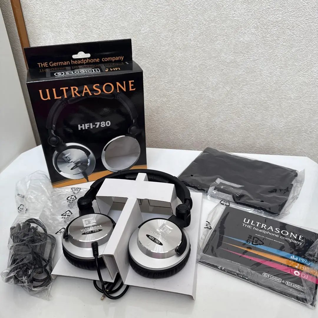 Ultrasone 780 新品未使用保管品 Ultrasone 780 新品未使用保管品 （自分最高上等！俺の