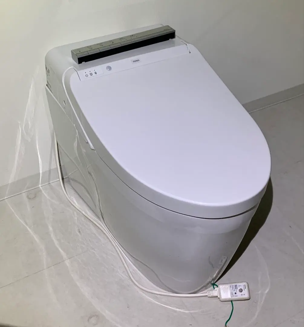 地域限定送料込み　リモコン付き　TOTO ウォシュレット一体形便器NJ2 TOTO NJ2 ウォシュレット一体形便器