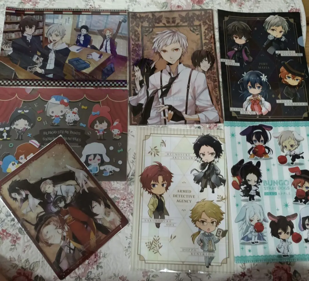 Thumbnail of Bungo Stray Dogs Clear File & Underlay Set (6 pieces)