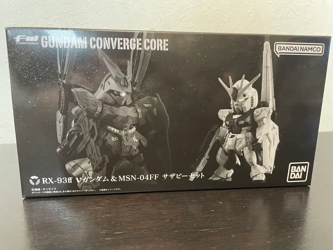 ガンダムコンバージ　RX-93ffνガンダム&MSN-04FFサザビーセット MOBILITY JOINT GUNDAM RX-93ff νガンダム & MSN-04FF サザビー