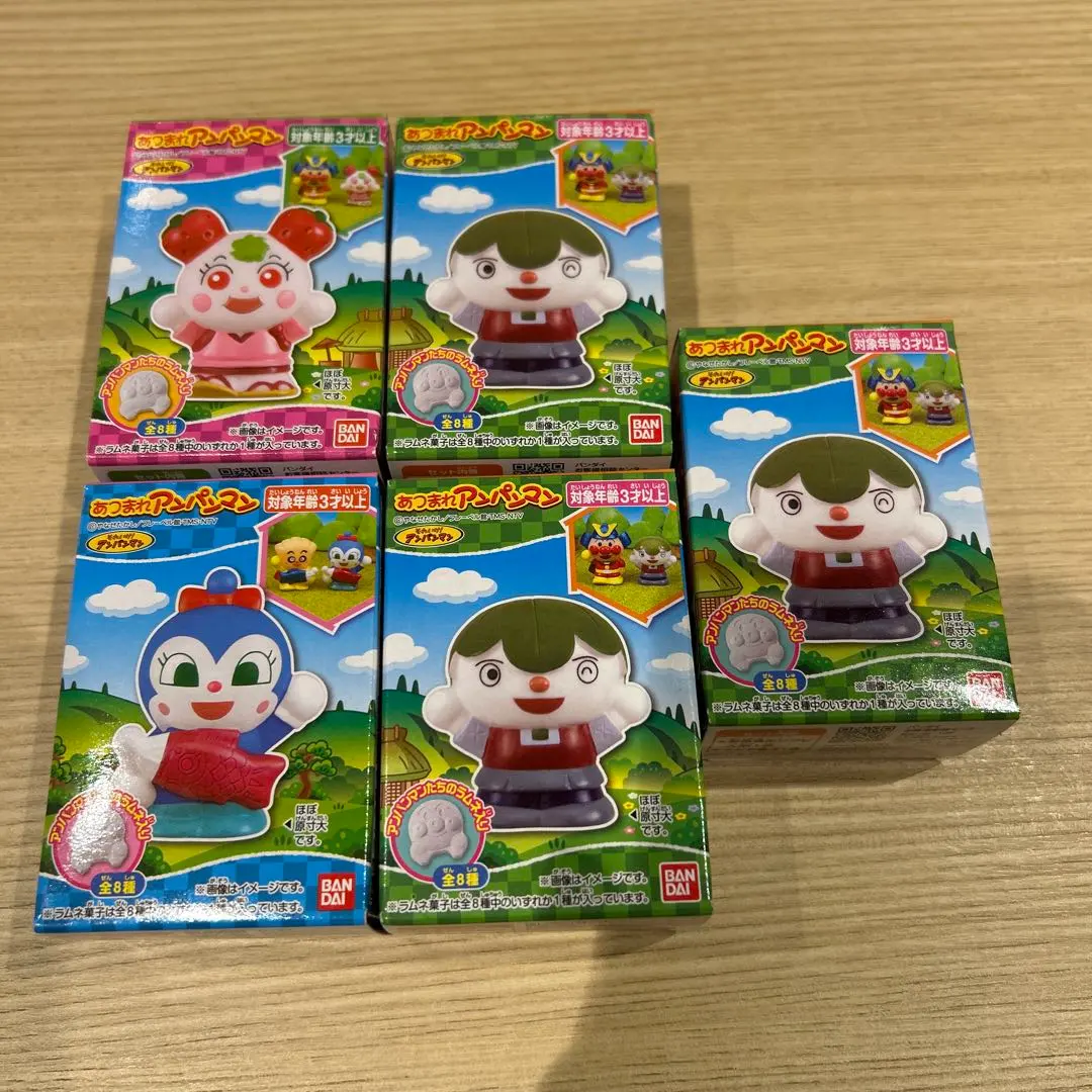 集合！麵包超人83 小病毒、草莓大福妹、柏餅超人 的縮圖