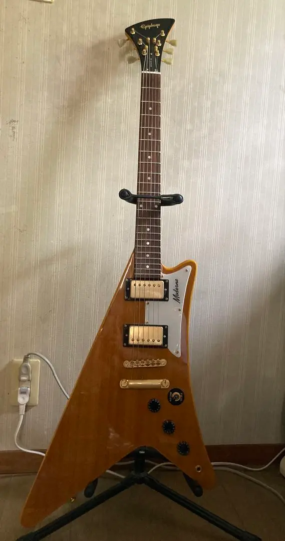 Epiphone Explorer Bass 2010年製　限定生産モデル Epiphone Explorer Bass 2010年製 限定生産モデル - メルカリ