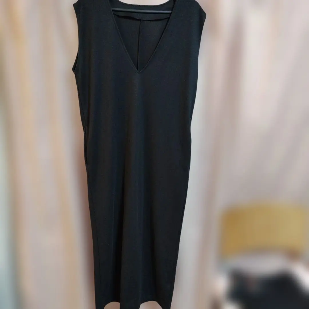 Classical Elf クラシカルエルフ 長版连衣裙 V 領 的縮圖