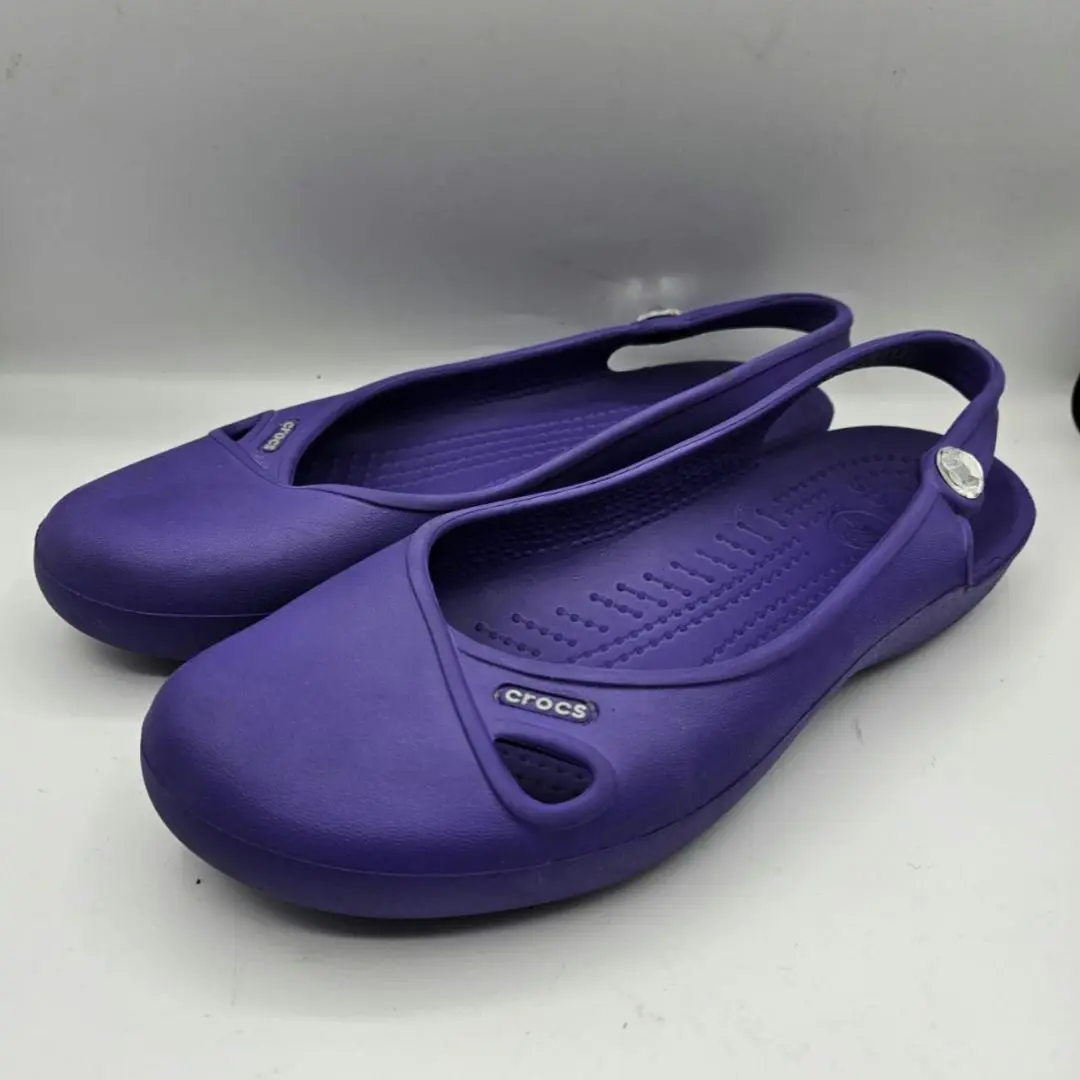 【新品】crocs クロックス オリビア W8 24㎝ パンプスフラットシューズ 2025年最新】クロックス オリビアの人気アイテム - メルカリ