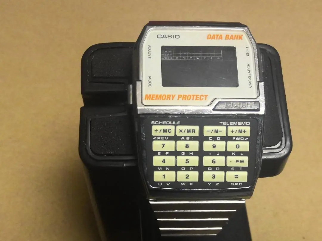 Near MINT] CASIO Data Bank DBC-1500 Calculator Digital
