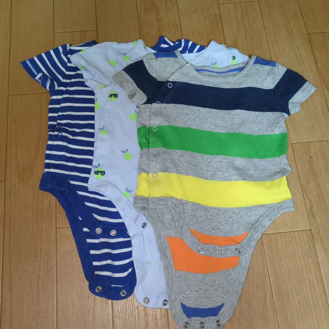 Thumbnail of GAP Front-opening short-sleeved bodysuit crossover, 3-piece set, 6-12 months