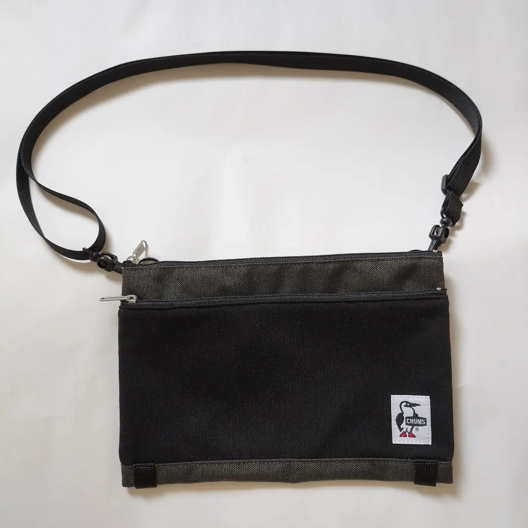 Thumbnail of Unused Shoulder Bag CHUMS