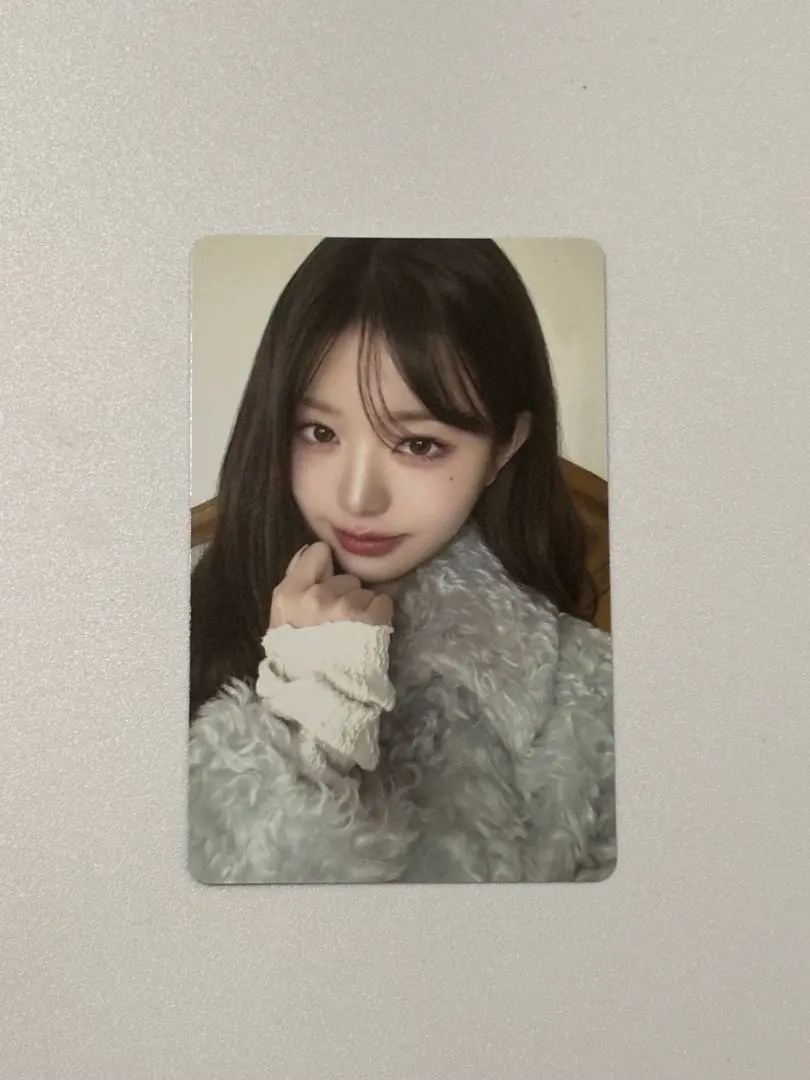 Thumbnail of IVE Wonyoung trading card