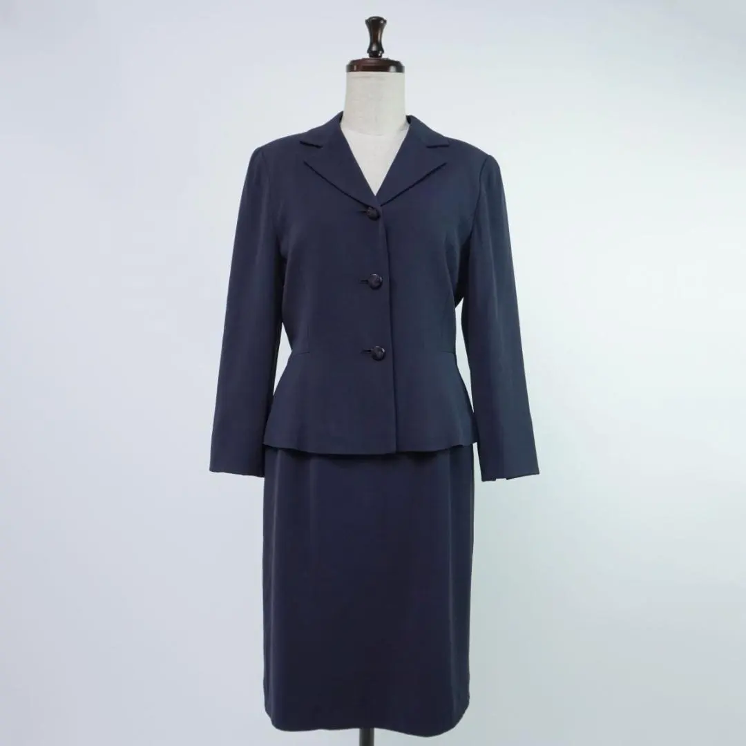 美品 Franco Ferraro 套裝 西裝 藏青色 尺寸2*SC1233 的縮圖