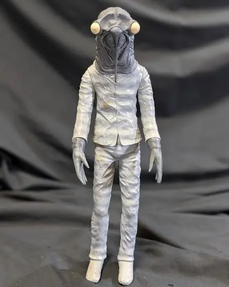 セミ人間 宇宙怪人 セミ人間 – 円谷ステーション – ウルトラマン、円谷