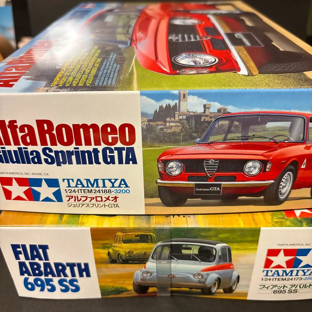 ルノー5ターボ & アルファロメオジュリアスプリントGTA 2台