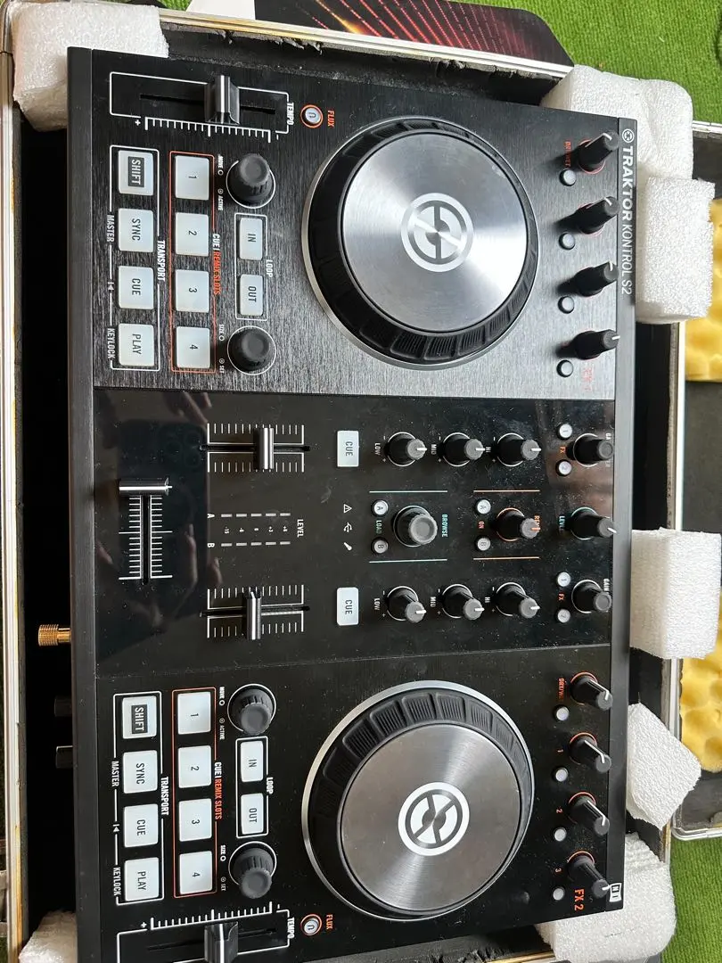 2025年最新】traktor kontrol s2 mk3の人気アイテム - メルカリ