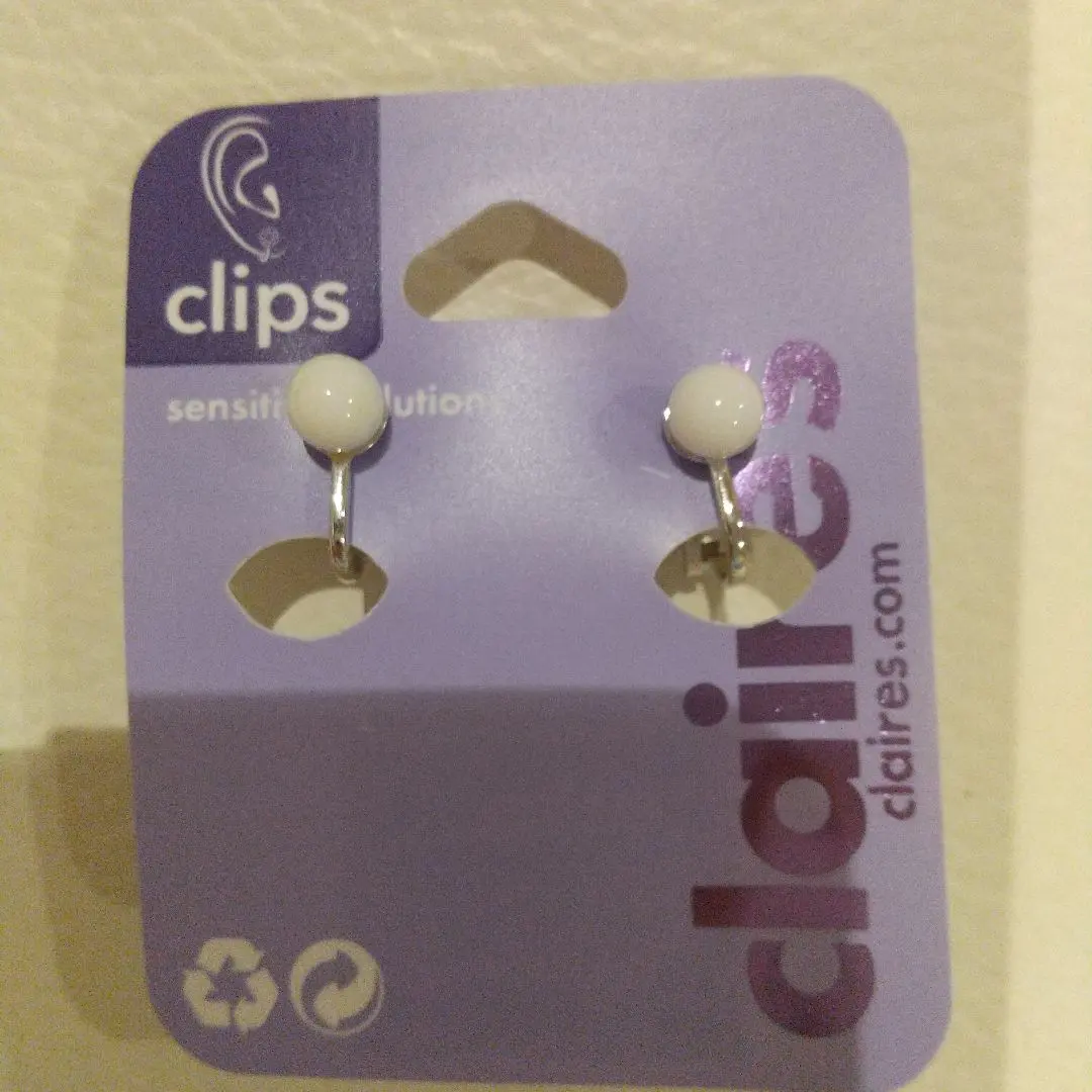 Thumbnail of Earrings