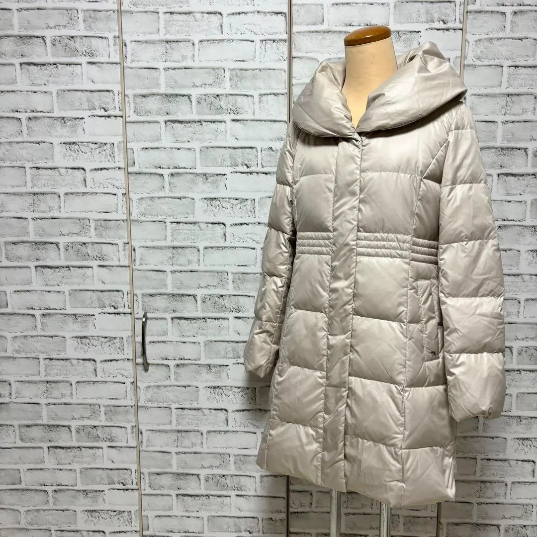 Thumbnail of Arnold Palmer down jacket, white