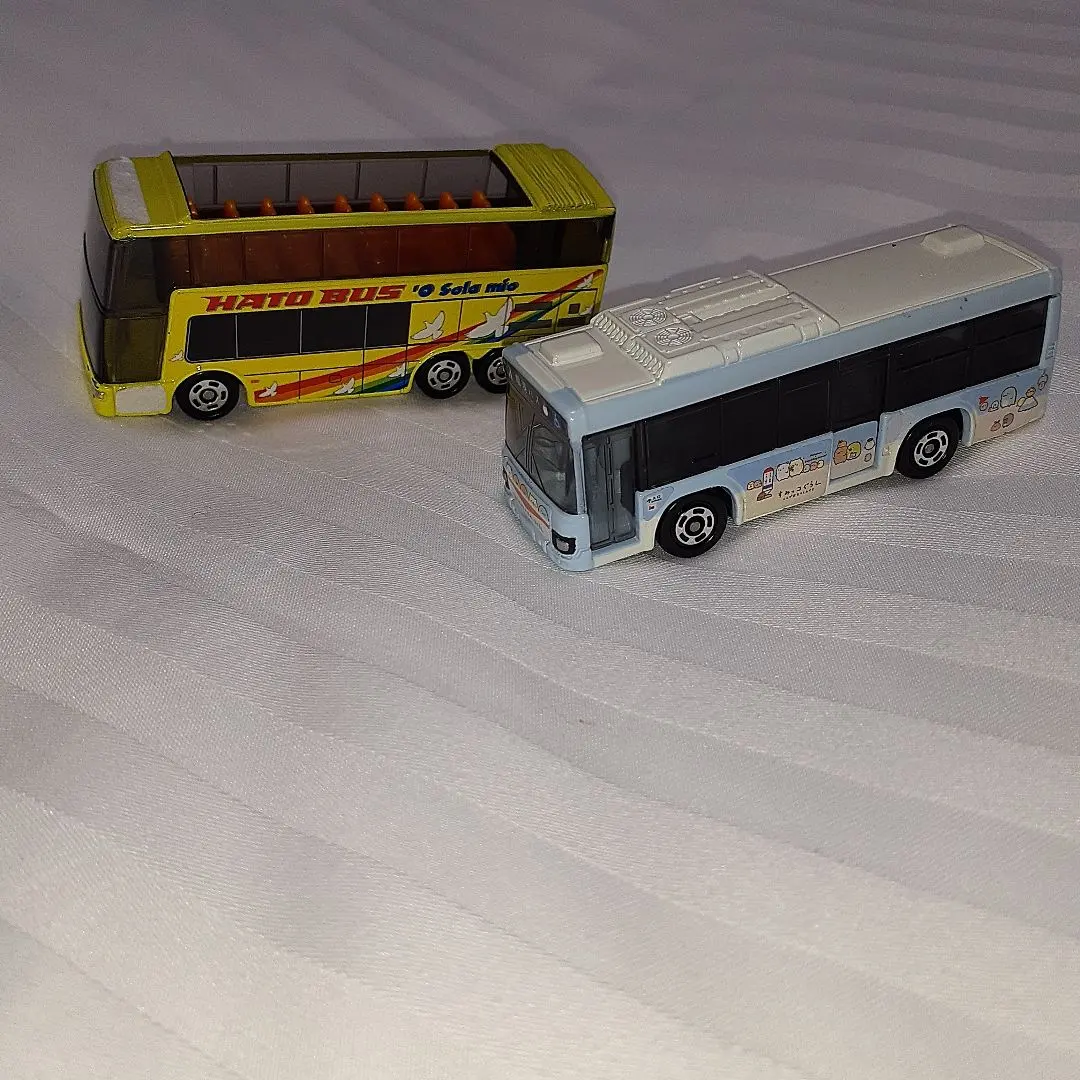 Thumbnail of Tomica Bus 2-piece Set, Excellent Condition