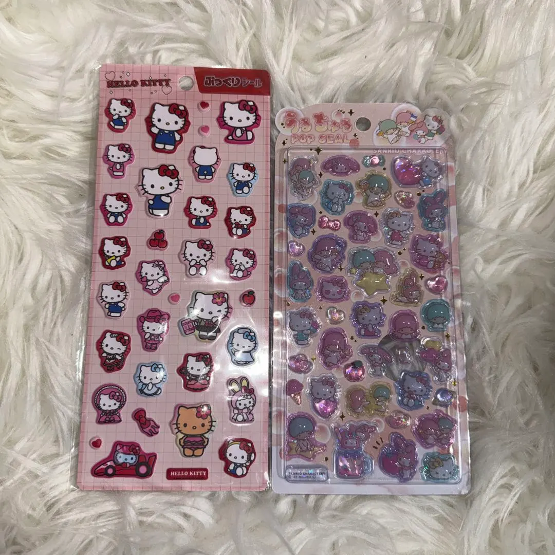 Thumbnail of Sanrio Uruturu Pukkuri 2-Piece Set