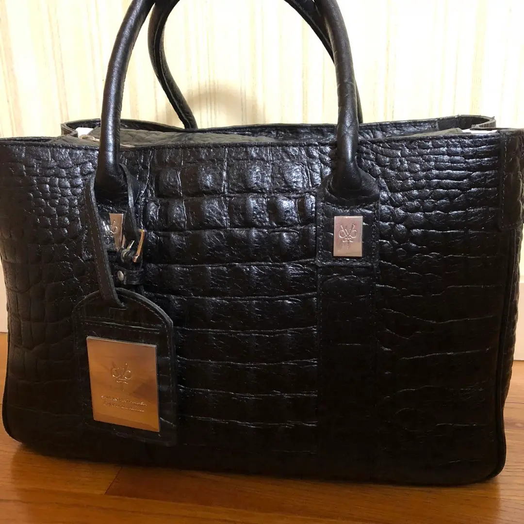 Samantha Thavasa　黒　バッグ　ヴィクトリアベッカムコラボ ヴィクトリアベッカムコラボ！】SamanthaThavasaのドクター