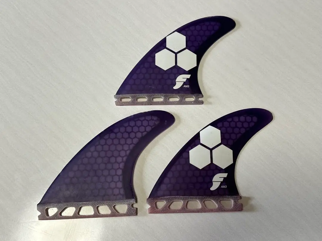 フィン　アルメリック　AM3 ハニカム　フューチャー AM3 Honeycomb - Rake Surf Fins - Futures Fins US
