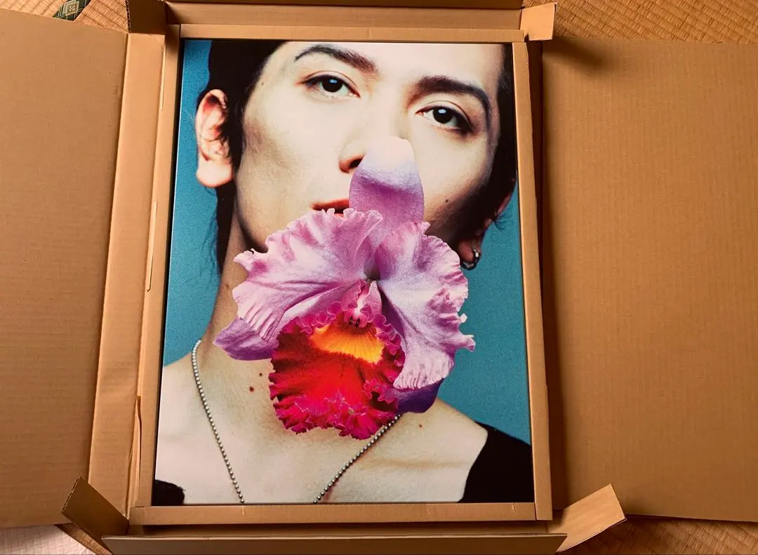 吉井和哉　レプリカ　手形　レア　当選品　貴重　プリントサイン入り 吉井和哉 レプリカ 手形 レア 当選品 貴重 プリントサイン入り