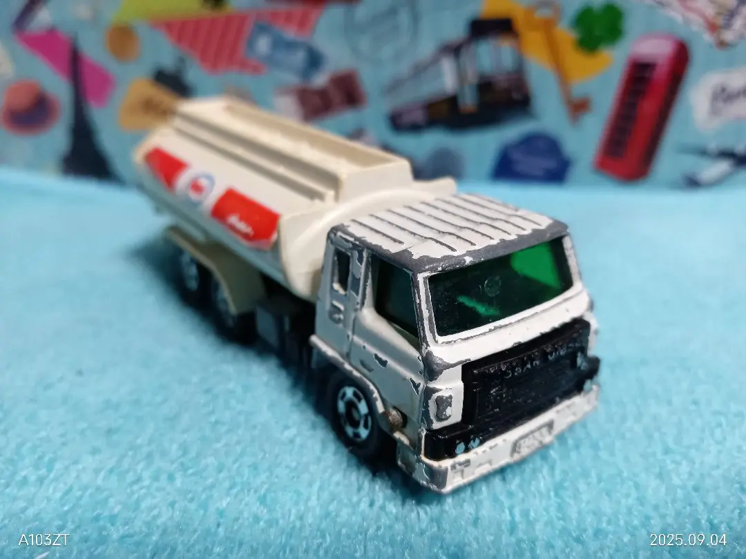 Thumbnail of Tomica No. 53 Nissan Diesel Truck Tanker