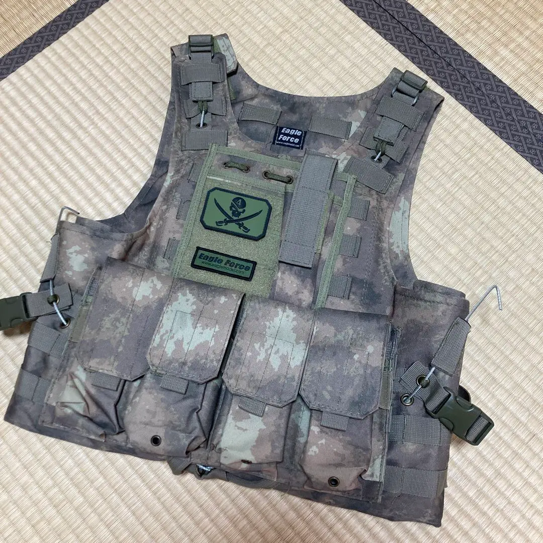 Eagle Force 迷彩 タクティカルベスト フリーサイズ 販売価格¥1,752】【中古即納】イーグル模型(イーグルフォース