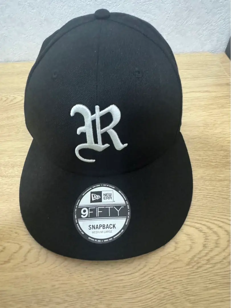 RIEHATA ニューエラ コラボ キャップ atmos pink × RIEHATA × NEW ERA®」トリプルコラボキャップを発売