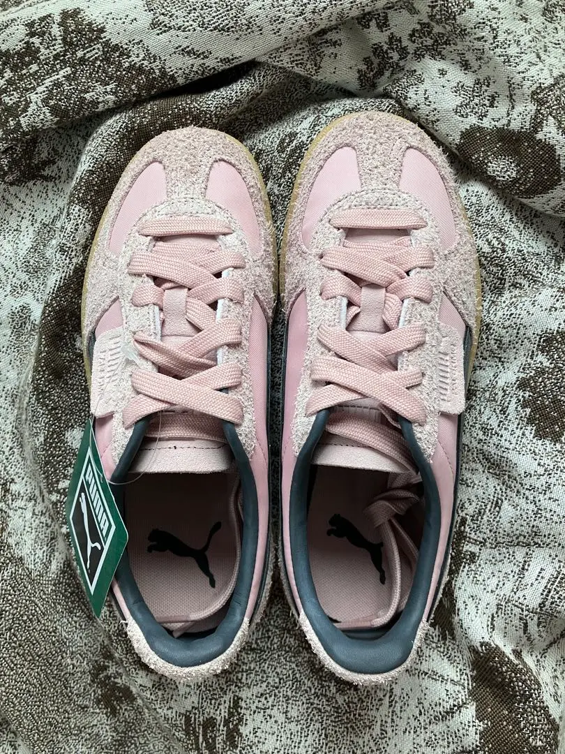 パレルモ ヘアリー GS 百々千晴 プーマ PUMA