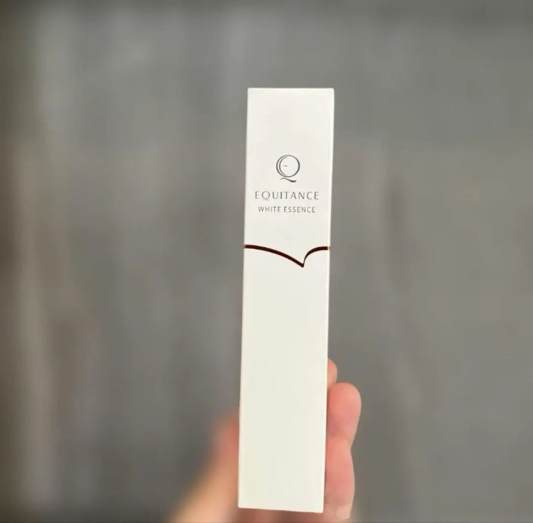 EQUITANCE エクイタンスホワイトエッセンスT 薬用美白美容液　15g2本 Amazon.co.jp: サンスター 薬用美白美容液 エクイタンス