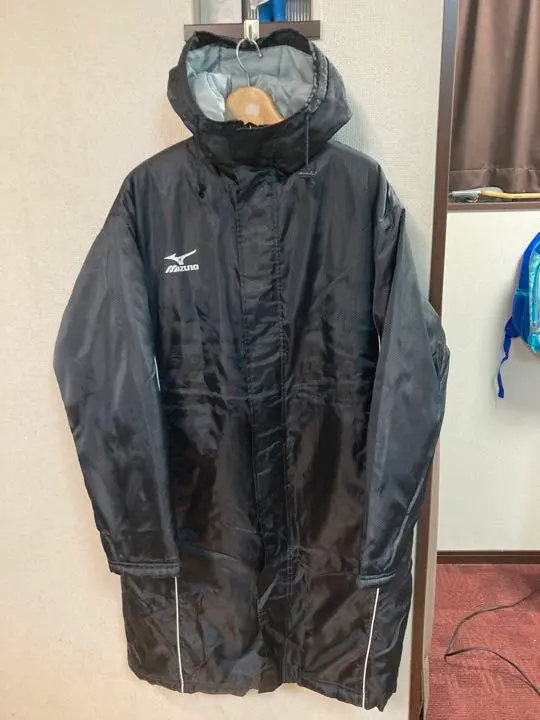 Thumbnail of Mizuno Hakone Ekiden Bench Coat, F size, Black