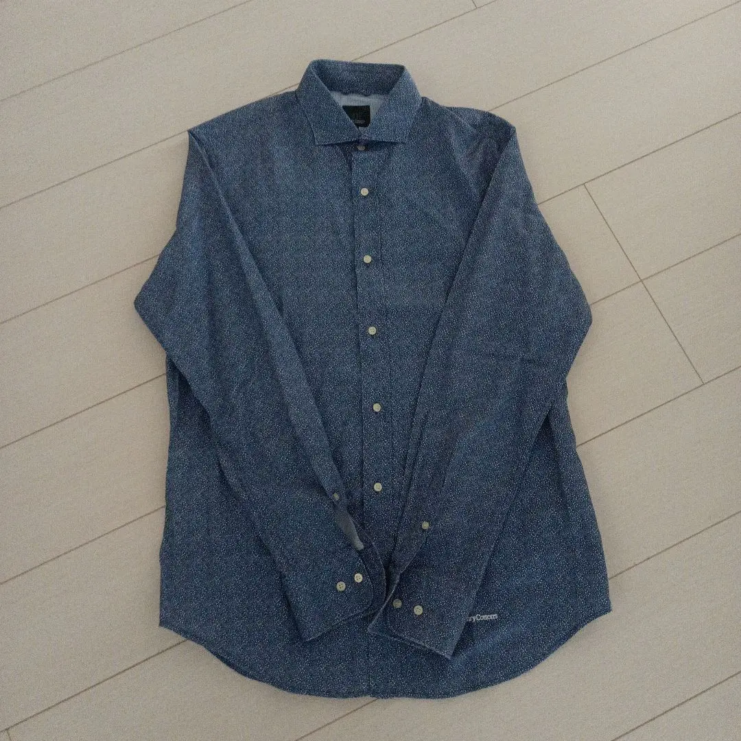 Thumbnail of Henry Cotton's Blue Patterned Shirt 40