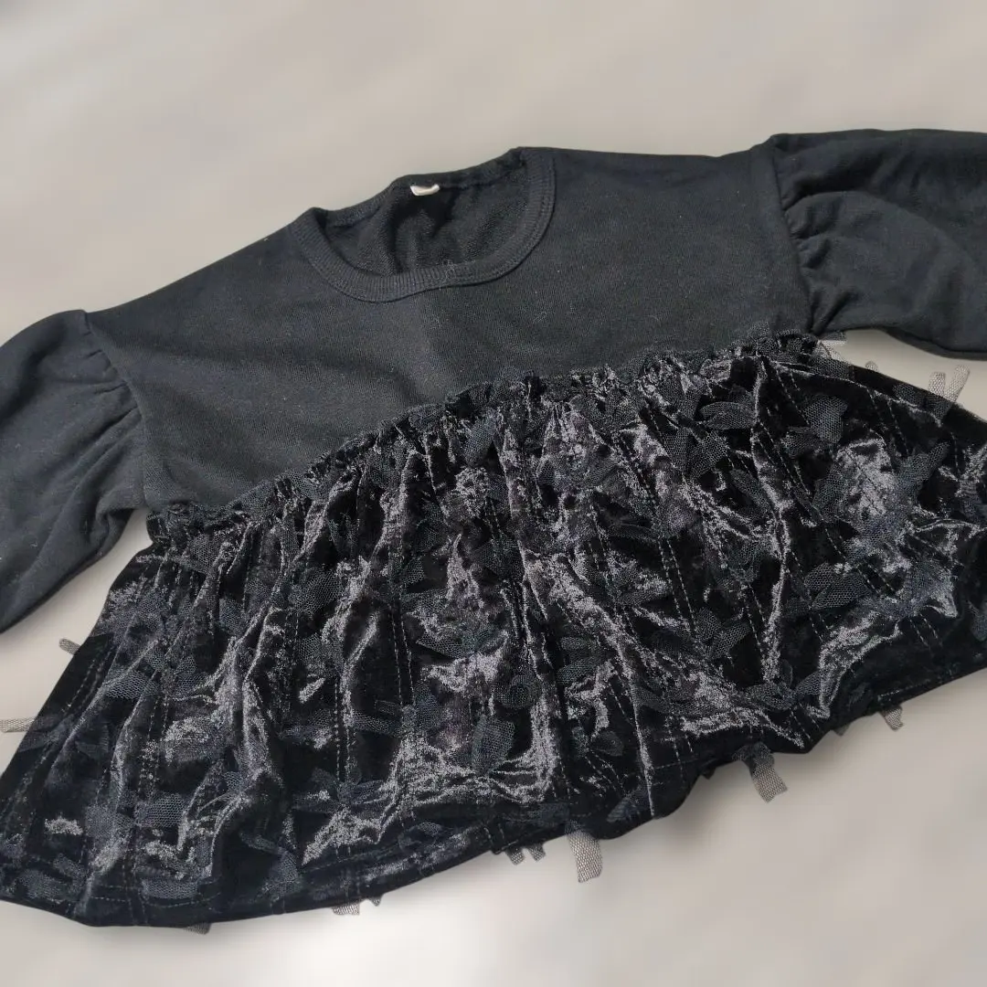 Thumbnail of AEON Black tulle ribbon sweatshirt 100