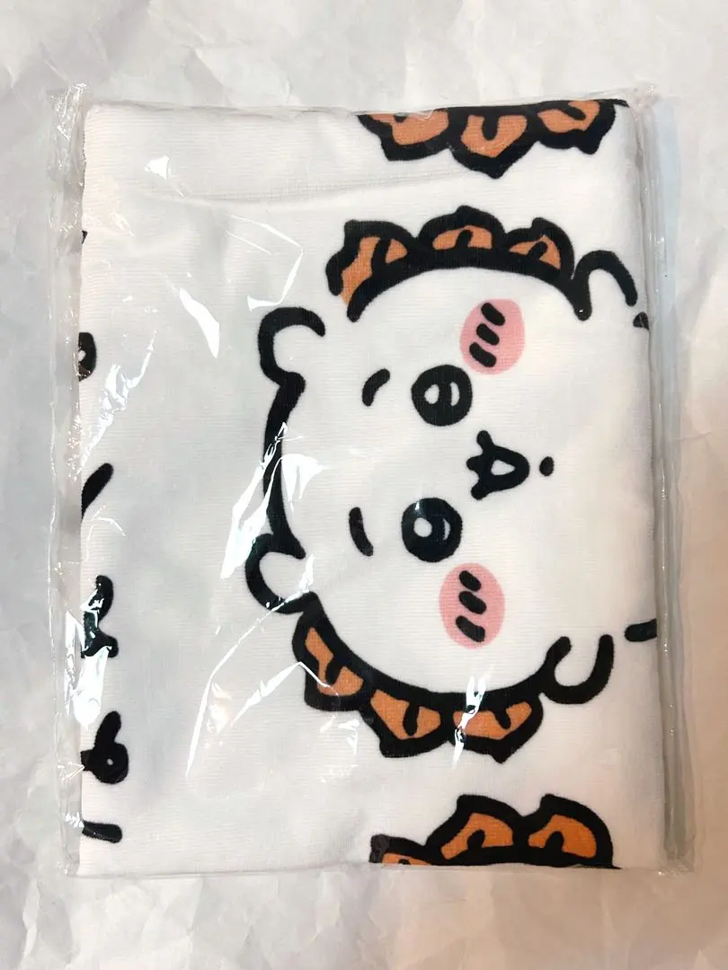 Thumbnail of [New & Unopened] Chiikawa Shisa Festival!!! Mini Bath Towel